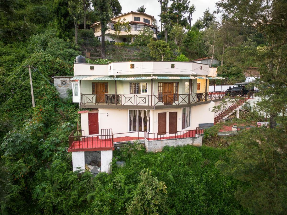 Apartamento Vels Cliff Coonoor Exterior foto